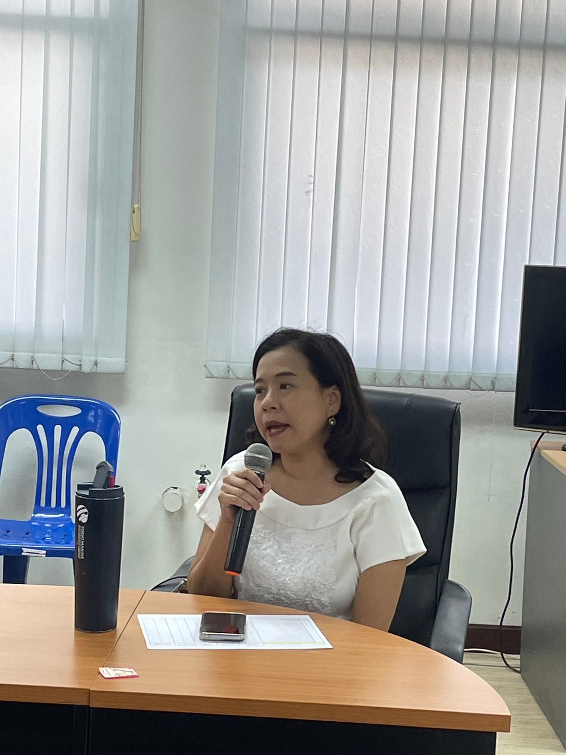 ประชาสัมพันธ์และแนะนำสิ่งสนับสนุนและการให้บริการด้านการเรียนการสอนภาควิชาอายุรศาสตร์