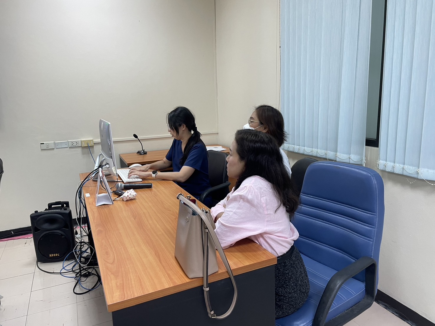 ประชาสัมพันธ์และแนะนำสิ่งสนับสนุนและการให้บริการด้านการเรียนการสอนภาควิชาโสต ศอ นาสิกวิทยา