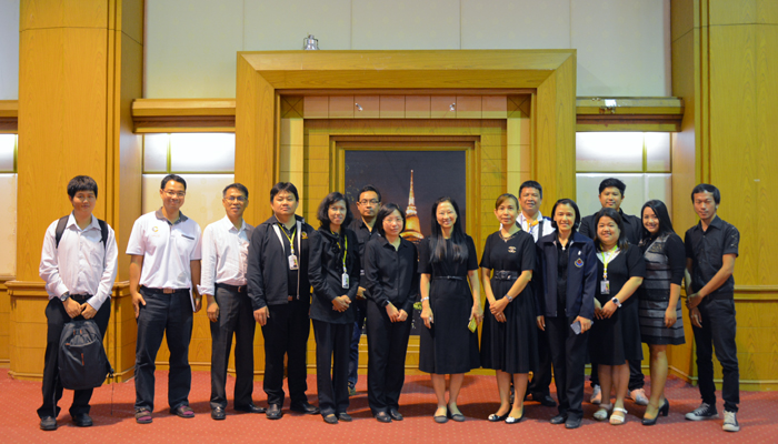 ทีมงานโสตฯเข้าบำรุงรักษาระบบการสอนทางไกล(Telemedicine)และจัดกิจกรรมอบรมให้ความรู้กับนิสิตแพทย์ ด้านวิธีการเข้าถึงความรู้ทางเว็บไซค์