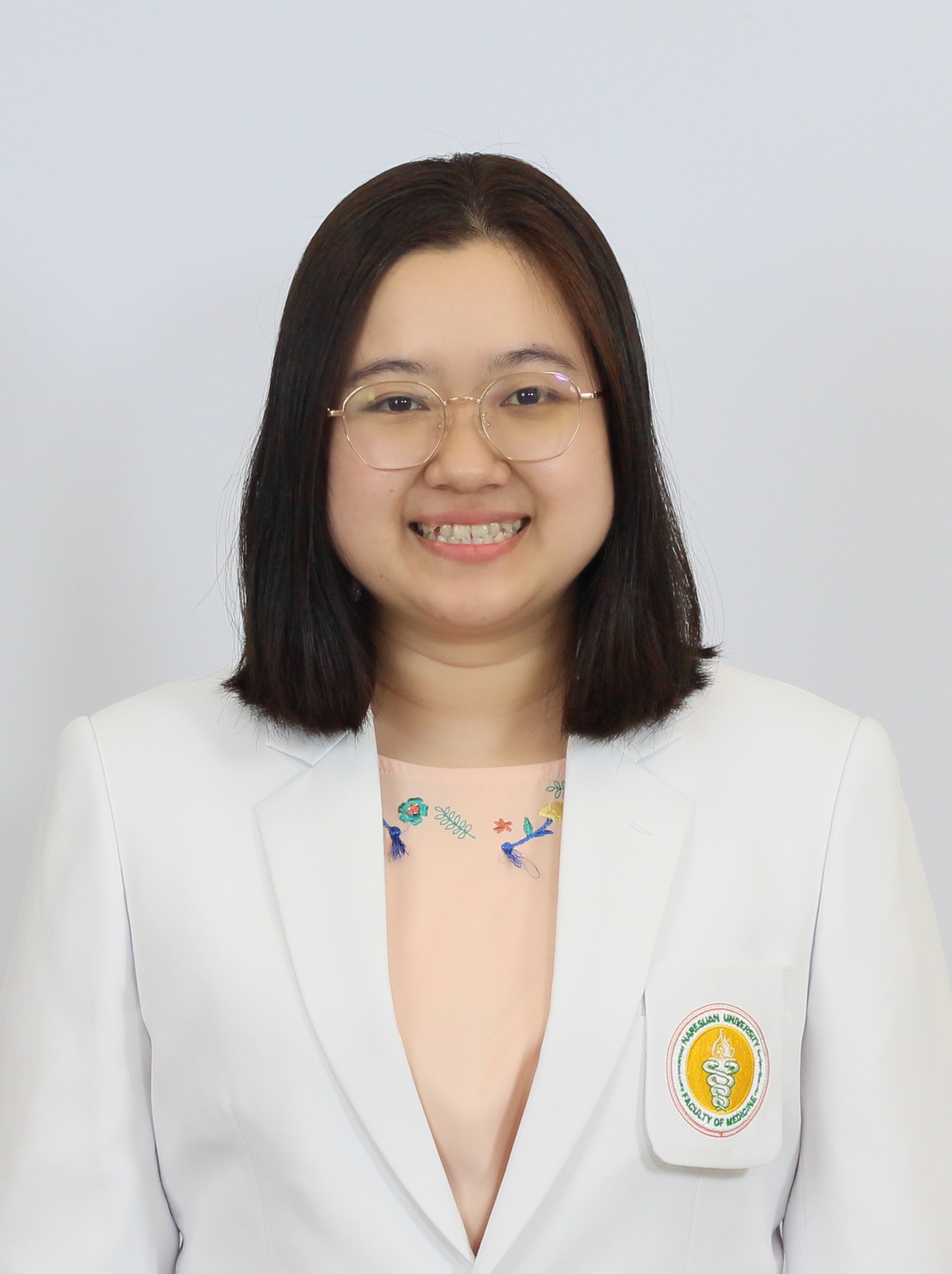 พญ.มัทนพร จึงมั่นคง