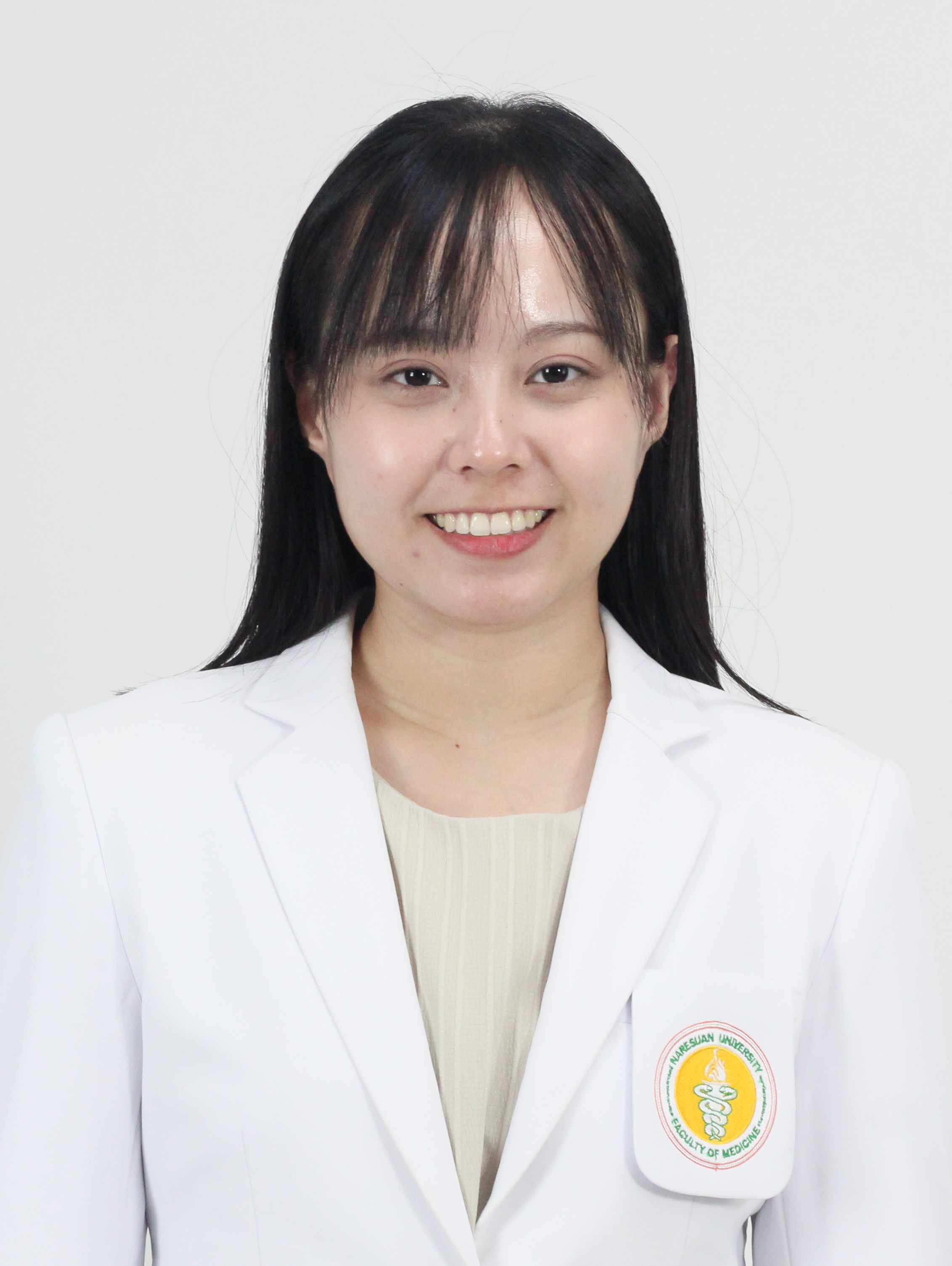 พญ.พิมพ์พวิริน เสือทอน