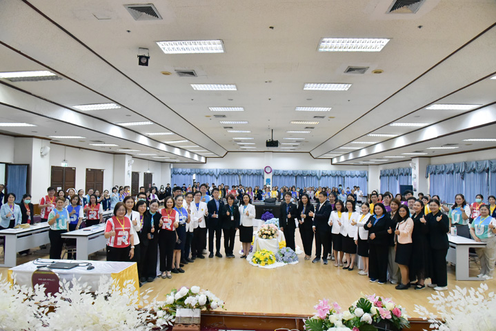 คณะแพทยศาสตร์ ม.นเรศวร เดินหน้ายกระดับสู่มาตรฐานสากล รับการเยี่ยมสำรวจ AACI Accreditation